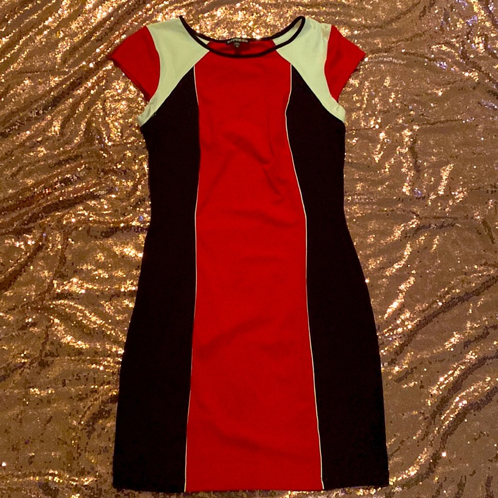Express red, black and white skirt-sleeved dress (Size Medium)